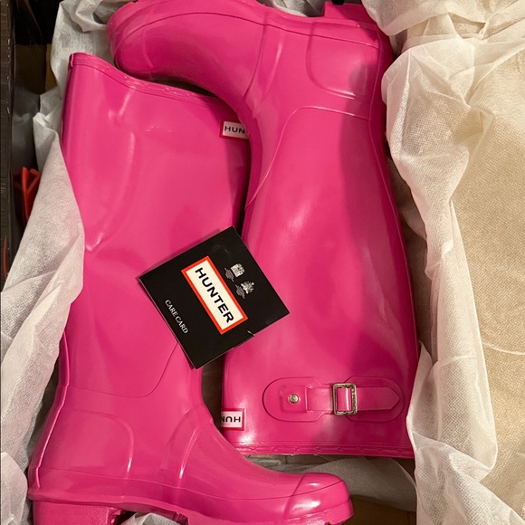 Hunter Fuchsia Tall Boots - Picture 2 of 4